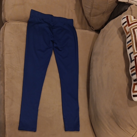 Puma Kids Navy Leggings with Pink Branding Size M(10/12) - Picture 2 of 3